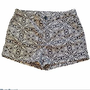 Trixie & Lulu Shorts Floral Black & White Sz 13/14